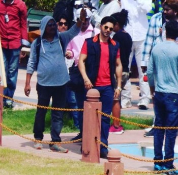 Alia Bhatt, Varun Dhawan on the sets of their next film Badrinath Ki Dulhania, see pics | Entertainment Gallery News,The Indian Express Alia Bhatt, Varun Dhawan on the sets of their next film Badrinath Ki Dulhania, see pics | Entertainment Gallery News,The Indian Express