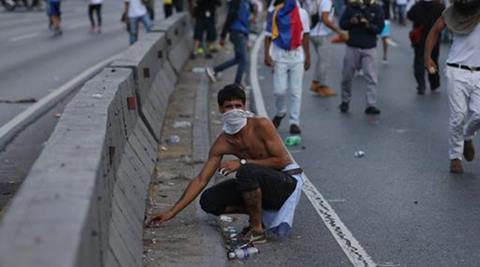 Venezuelans throng streets seeking recall referendum for president ...