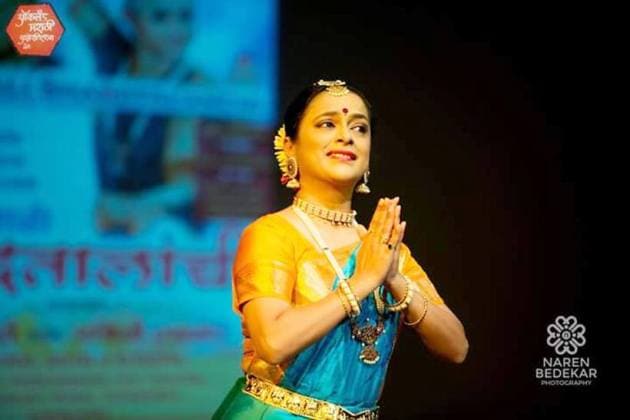 ashwini ekbote dies, ashwini ekbote death, ashwini ekbote dead during performance, ashwini ekbote pune, ashwini ekbote death pune, ashwini ekbote dancer, ashwini ekbote dancer death, entertainment photos, ashwini ekbote images, ashwini ekbote pics