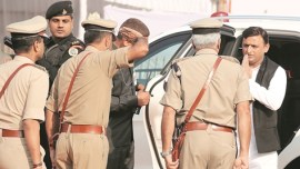 akhilesh, akhilesh yadav, shivpal, shivpal yadav, samajwadi party, samajwadi party candidate, uttar pradesh, uttar pradesh news, uttar pradesh politics, india news