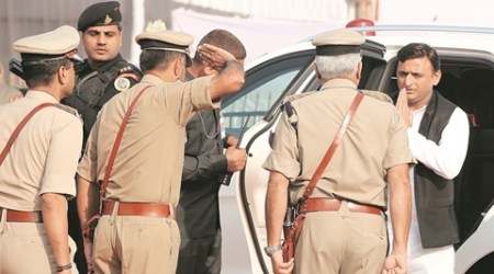 akhilesh, akhilesh yadav, shivpal, shivpal yadav, samajwadi party, samajwadi party candidate, uttar pradesh, uttar pradesh news, uttar pradesh politics, india news