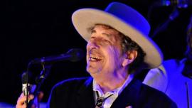 bob dylan, singer bob dylan, bob dylan singer, nobel prize 2016, 2016 nobel prize, novel prize ceremony, nobel cermony, indian express, world news