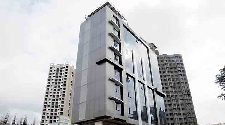 mumbai, irs scam mumbai, mumbai scam, mumbai call centre racket, call centre racket, mumbai call centre raids, call centre raids in maharashtra, thane call centre, call centre racket busted, call centre, fake irs officials, us citizens, india news, latest news