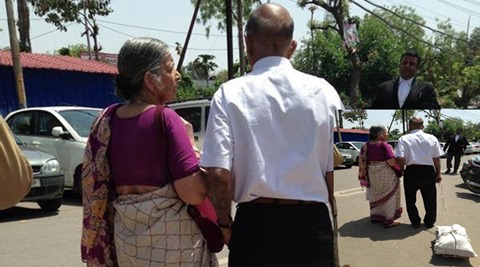 elderly goes to court with a pile of files, elderly couple goes drags case files around, facebook post elderly couple denied justice, indian express, indian express news, trending