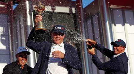 ryder cup 2016, davis love, arnold palmer, arnold palmer death, arnlod palmer golf, davis love usa, usa captain, usa team ryder cup, ryder cup, ryder cup usa, ryder cup davis love, golf news, sports news