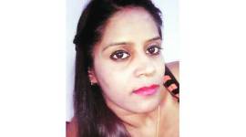 MG Road Metro Station gurgaon, gurgaon woman stabbed, woman stabbed by stalker, stalker murder, gurgaon murder, gurgaon, india news