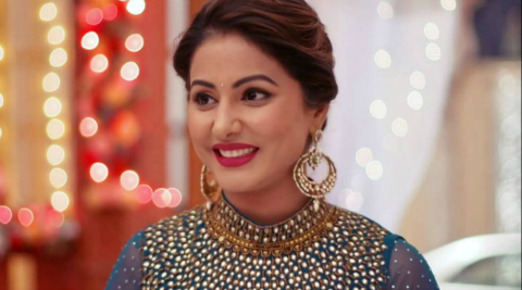 Hina Khan returns as Akshara for an award function says I have given my  heart and soul to this character and the show  Times of India