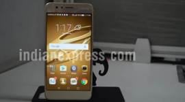 honor-8-feat Huawei, Huawei honor 8, huawei honor 8 review, huawei honor 8 launch, huawei honor 8 india launch, huawei honor 8 specs, huawei honor 8 features, huawei honor 8 price, huawei honor 8 camera, Huawei honor 8 camera sensor, huawei p9, huawei honor 7, smartphone, technology, technology news