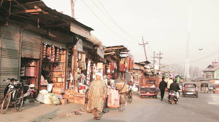 Kashmir, Kashmir news, kashmir economy, kashmir economy finding its way, kashmir unrest, kashmir news, kashmir curfew, burhan wani death, indian express, india news