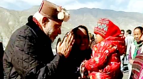 narendra modi, pm narendra modi, modi videos, modi in kinnaur, modi in himachal, modi with kids video, kids video, adorable videos, cute videos, indian express, indian express news