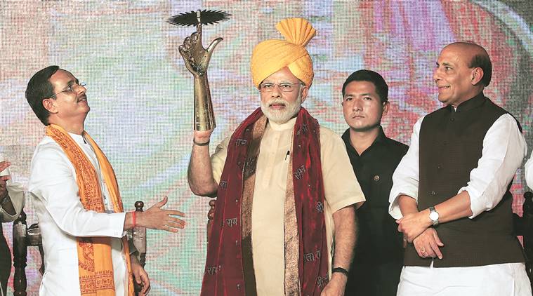 narendra modi, modi in lucknow, vijayadashmi celebration, modi on terrorism, ramlila lucknow, surgical strikes, uttar pardesh elections, BJp campaign, modi campaign, indian express news, india news