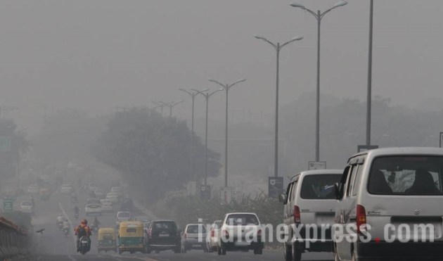 Diwali, Delhi pollution, Delhi diwali pollution, Delhi air pollution, Diwali air pollution, Delhi diwali air pollution, Delhi smog, Delhi smog pictures, delhi pollution photos, news, images, Delhi images, Delhi photos, Delhi news, latest news, India news, national news