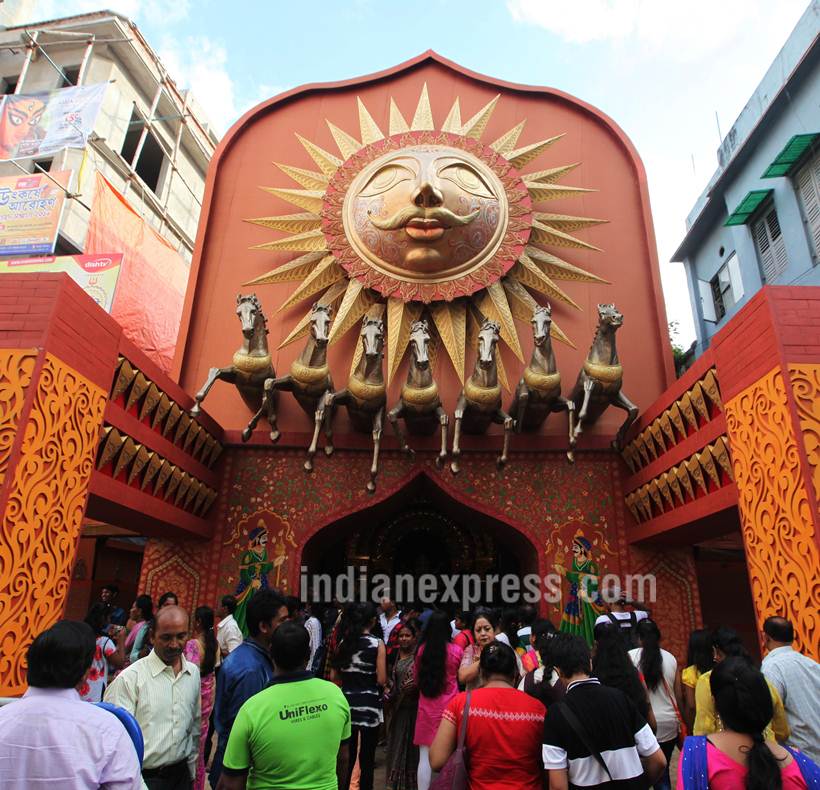 durga puja, durga puja 2016, 2016 durga puja, durga pujo, durga puja themes, kolkata durga puja, kolkata puja themes, kolkata durga idols, india puja themes, india durga puja pandals, durga puja pandals, kolkata news, india news, durga puja news, latest news, durga puja photos, durga puja 2016 photos,