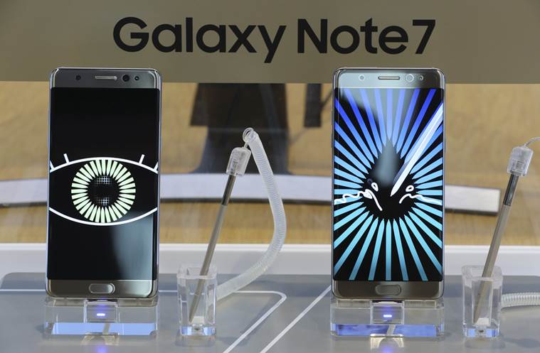 Samsung, samsung Galaxy Note 7, Galaxy Note 7 ban, galaxy Note 7 airlines ban, samsung galaxy note 7 banned in the us, Note 7 banned on flights, Note 7 flight ban, Samsung galaxy Note 7 recall, Galaxy Note 7 global recall, Galaxy Note 7 catching fire, Note 7 battery issues, technology, technology news