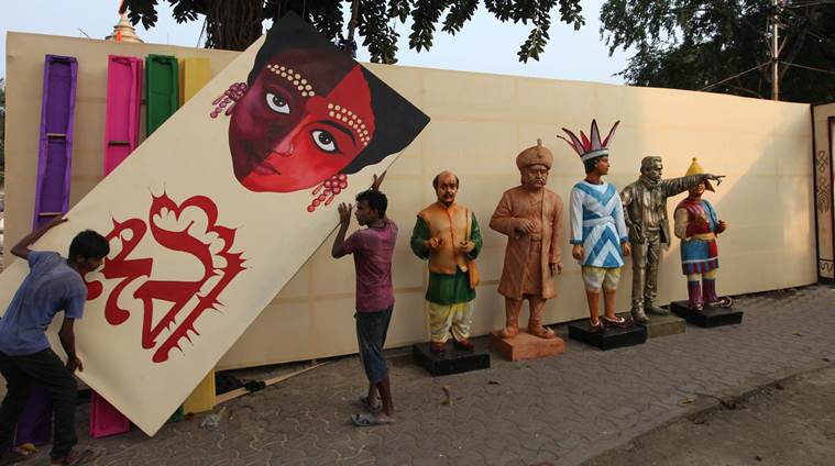 Paddmapukur Young association celebrating The work of Film maestro Satyajit Ray , Ray's characters in the film Specially Gupi and Bagha along with Feluda and other . The famous characters role played by (left to right)Santosh Dutta, Utapal Dutta ,Tapen Chottopadhay and Rabi Ghosh seen in the pix along with Satyajit Ray (2nd from right) Express photo by Partha Paul.Kolkata.05.10.16.