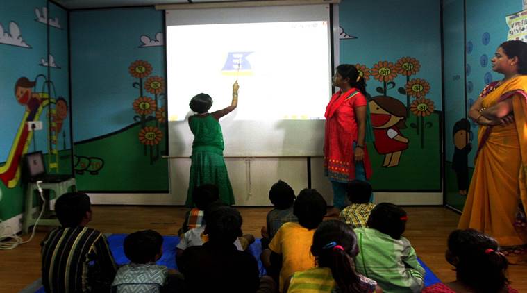 signal school, shit container, thane, teen haath naka flyover, mumbai, education, underprivileged students, school education, education, education news, indian express