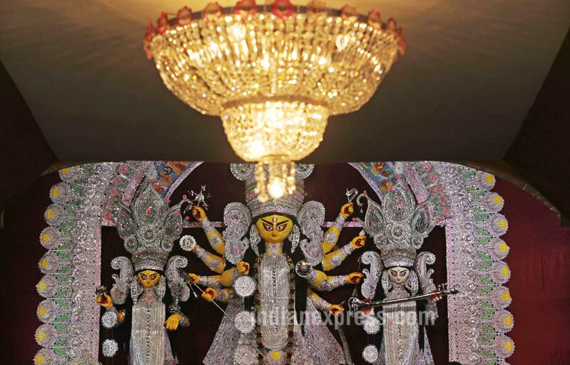 durga puja, durga puja 2016, 2016 durga puja, durga pujo, durga puja themes, kolkata durga puja, kolkata puja themes, kolkata durga idols, india puja themes, india durga puja pandals, durga puja pandals, kolkata news, india news, durga puja news, latest news, durga puja photos, durga puja 2016 photos,