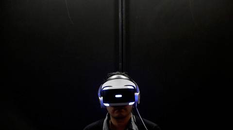 opschorten schors Controversieel PlayStation VR headset shows limited support for Xbox One, Wii U and PC:  Reports | Technology News,The Indian Express