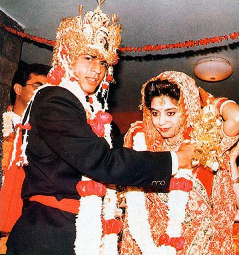 Shah Rukh Khan, srk gauri, srk gauri 25th birthday, srk gauri old photos, srk gauri wedding, srk gauri news, srk gauri photos, gauri khan, srk gauri, srk gauri birthday, shah wedding anniversary Rukh Khan gauri, 25th wedding anniversary gauri