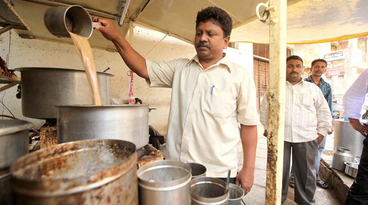 "Chaiwala" Kiran Mahida will sign on Narendra Modi's nomination form as one of the supporters on April 9. Express Photo By Bhupendra Rana 07-04-2014