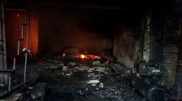 Vadodara: 8 killed, several injured after fire at cracker shop in ...