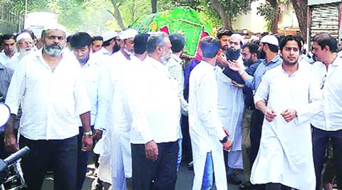 Islamic preacher Zakir Naik’s father passes away | India News - The