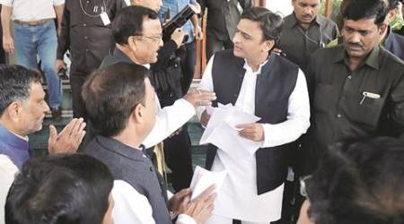 Akhilesh yadav, PM Modi, demonetisation of Currency, use of 500 rupee note, use of 1000 rupee notes, latest news, India news, Uttar Pradesh news