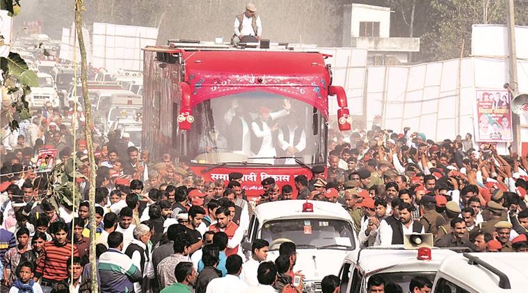 Akhilesh Yadav, Akhilesh Yadav On PM Moid, Modi, Modi government, Narendra Modi, Akhilesh Yadav Narendra Modi, Mayawati, Samajwadi Party, Azam Khan, UP, UP polls Uttar Pradesh assembly elections 2017, UP, Demonetisation, demonetisation move, akhilesh on demonetisation, india news, indian express news