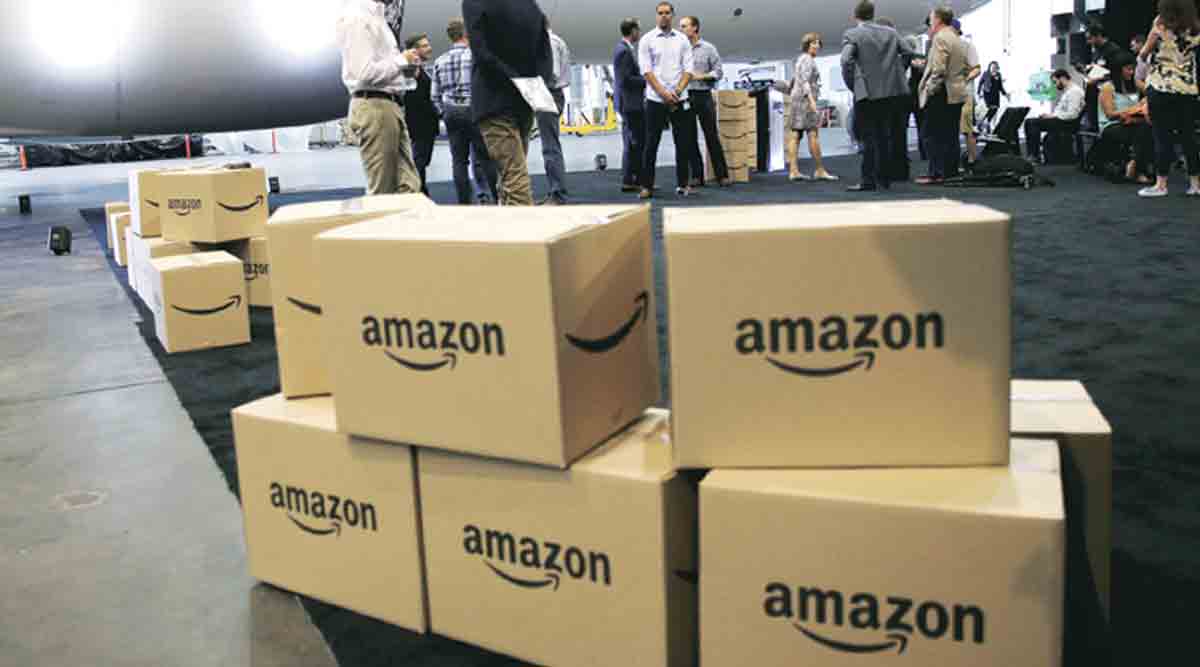 Rs 500 And Rs 1 000 Notes Amazon Cash On Delivery Services Back On Track Technology News The Indian Express