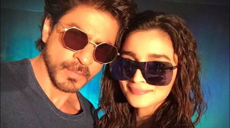 Shah Rukh Khan, Shah Rukh Khan actor, Shah Rukh Khan news, alia bhatt, dear zindagi, dear zindagi movie, Shah Rukh Khan alia bhatt, alia bhatt Shah Rukh Khan, alia bhatt dear zindagi, dear zindagi alia bhatt, entertainment news, indian express, indian express news