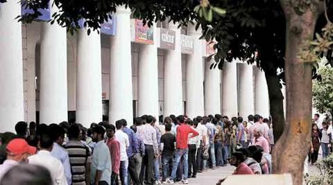 demonetisation, cash shortage, atm cash, bank queues, bank lines, atm lines, atm queues, cash crunch, cash crisis, demonetisation effect. notes banned. india news