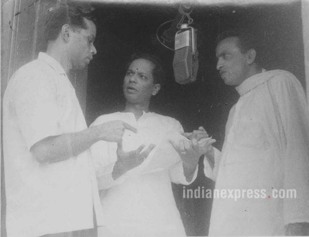 balamuralikrishna, balamuralikrishna dies, balamuralikrishna death, balamuralikrishna passes way, Mangalampalli Balamuralikrishna, Mangalampalli Balamuralikrishna dies, Mangalampalli Balamuralikrishna passes away, Balamuralikrishna death, Balamuralikrishna mile sur mera tumhara, mile sur mera tumhara singer, Balamuralikrishna passes, Balamuralikrishna dies, Balamuralikrishna carnatic music, Balamuralikrishna musician, legendary musician, carnatic music, carnatic musician, indian express, indian express news