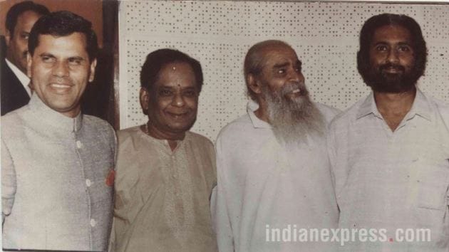 balamuralikrishna, balamuralikrishna dies, balamuralikrishna death, balamuralikrishna passes way, Mangalampalli Balamuralikrishna, Mangalampalli Balamuralikrishna dies, Mangalampalli Balamuralikrishna passes away, Balamuralikrishna death, Balamuralikrishna mile sur mera tumhara, mile sur mera tumhara singer, Balamuralikrishna passes, Balamuralikrishna dies, Balamuralikrishna carnatic music, Balamuralikrishna musician, legendary musician, carnatic music, carnatic musician, indian express, indian express news