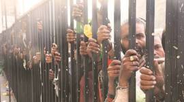 demonetisation, rs 500 ban, rs 1000 ban, currency invalid, atm closed, atm queue, bank queue, worker account, low production, money withdrawal, money exchange, old notes exchnage, new notes, 2000 rs notes, indian express news, india news