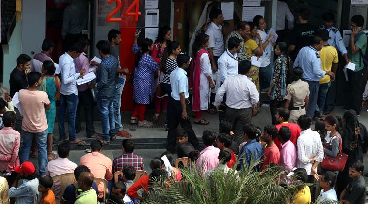 demonetisation, demonetisation rules, Bank, bank queues, cash counters, SBI, RBI, demonetisation voting, Inked fingers, Banks inked fingers, money, cash, cashless economy, RS 500 ban, RS 1000 ban, Banks, Banks demonetisation, currency demonetisation, demonetisation news, india news, indian express news