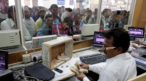 WATCH: Elderly woman thanks bank employees with this adorable gesture!