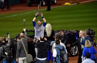 Chicago Cubs' Ben Zobrist named World Series MVP