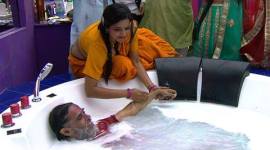 swami om, bigg boss 10