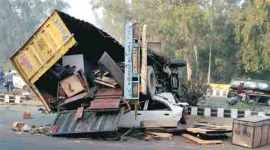 delhi, delhi road accident, delhi truck accident, delhi drunk driving accident, delhi news, ncr news, latest news