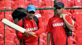 Team India at training session MS Dhoni, MS Dhoni India, India MS Dhoni, Dhoni India, India captain Dhoni, Dhoni India captain, Gary Kirsten, Kirsten Dhoni, Dhoni Kirsten, Sports