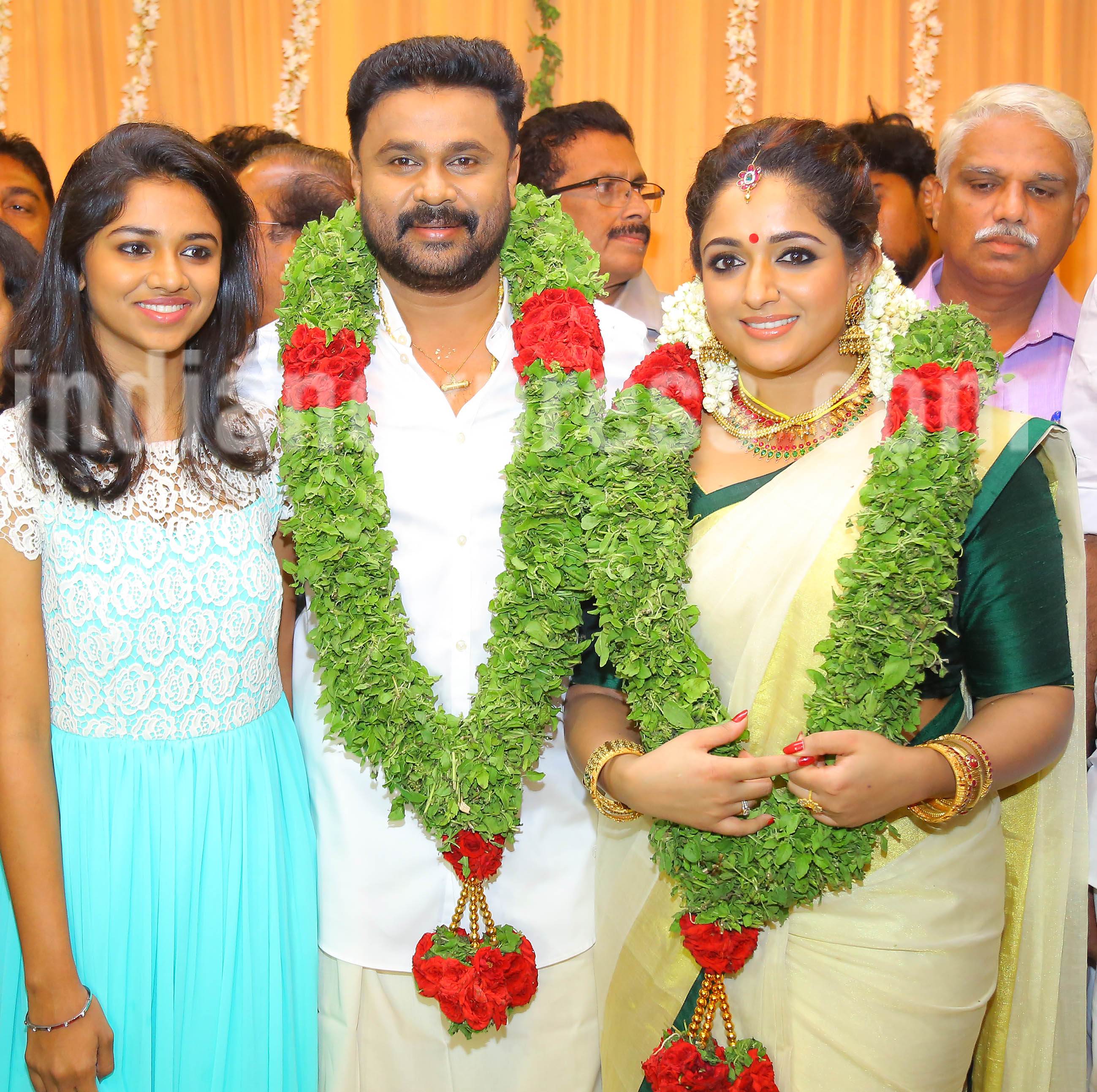 Dileep And Kavya Madhavan Get Married In A Private Ceremony Watch Video And Pics Regional 0764