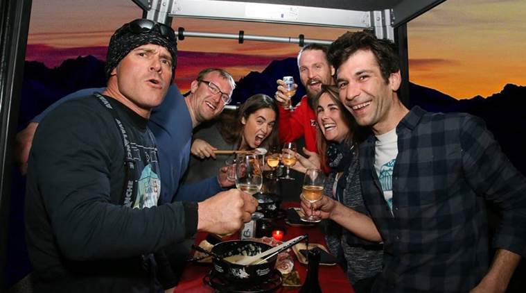 The 45 minute dining experience will offer fondue, dessert and white wine. (Source: Facebook/Studio Patrick)