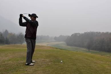 golf, golf kashmir, jammua and kashmir, j&k, srinagar, srinagar violence, srinagar life, j&k sport, sports news, golf news