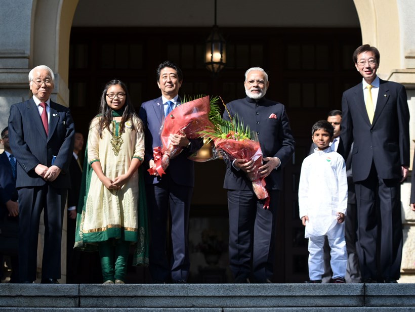 narendra modi, modi in japan, modi japan visit, modi shinzo abe, india japan relations, modi abe talks, modi visit to japan, shinkansen, japan bullet train