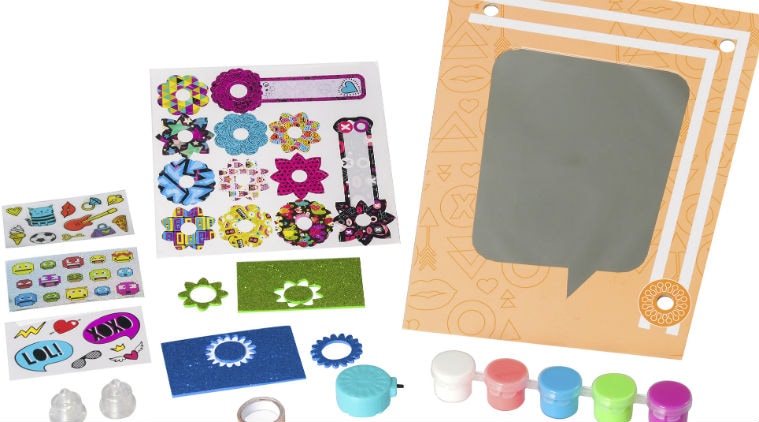 tech gift for kids, educational toys, robot toys, mangnetic blocks kids, OSMO toy, Makey Makey toy, Meccano set, Illumicraft toy, Code this drone, Code a pillar, Coji coding kids, Cosmo robot, CHip robot, Pokemon Go, VR car racing game, Air Hogs drone, technology, technology news