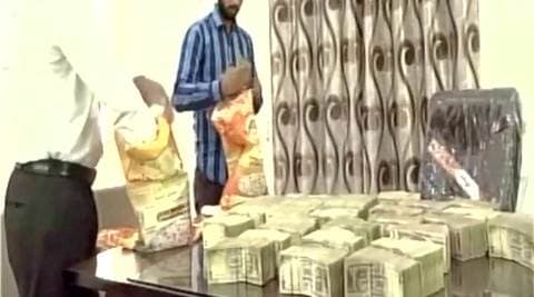 Punjab: Police recovers Rs 1 crore in Rs 500 denomination | India News