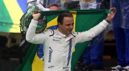 F1: Felipe Massa in tears at farewell after Brazilian GP