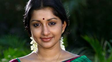 Meera Jasmine, Meera Jasmine castration, Meera Jasmine news, Meera Jasmine Castration