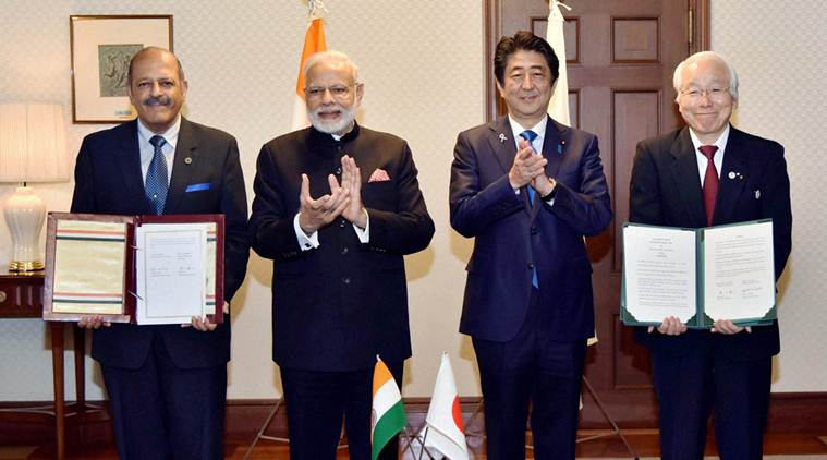 Kobe: Prime Minister Narendra Modi with his Japanese counterpart Shinzo Abe at the signing of MoUs between government of Gujarat and prefecture of Hyogo in Kobe on Saturday. PTI Photo/PIB(PTI11_12_2016_000053B)