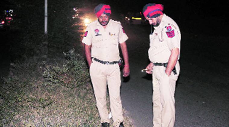 Mohali. gang war, gunfire, open fire, india news, indian express